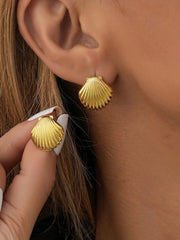 Camile Shell Earrings - Mini